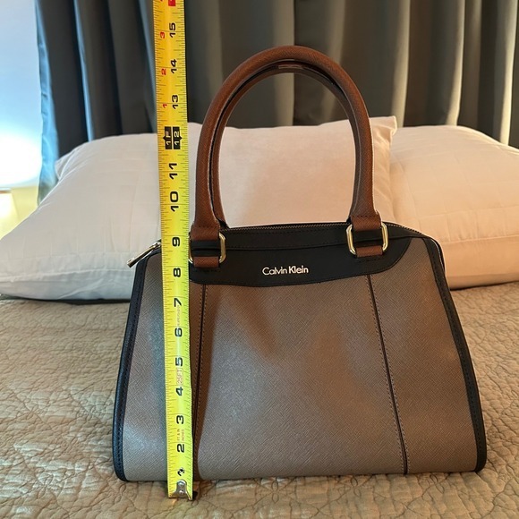Calvin Klein Satchel Handbag Brown Black Tan Colorblock Purse Top Handles - Picture 4 of 16